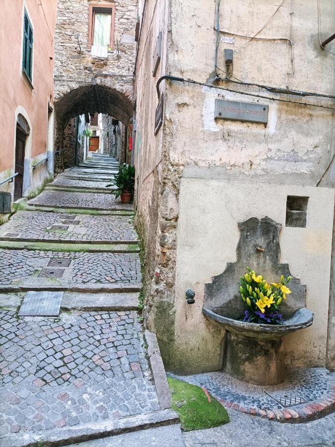 A Casa Di Fede Lejlighed Dolceacqua Eksteriør billede